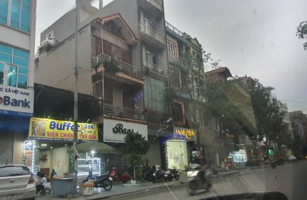 Chính chủ cần bán gấp căn nhà tại 190 Nguyễn Chí Thanh, Yên Phong, Bắc Ninh.